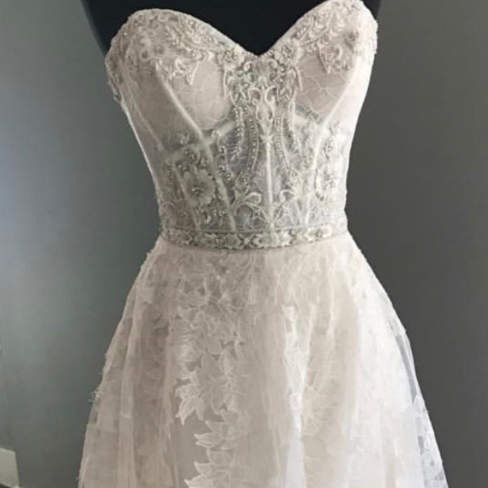 Watters wedding dress brand new never worn